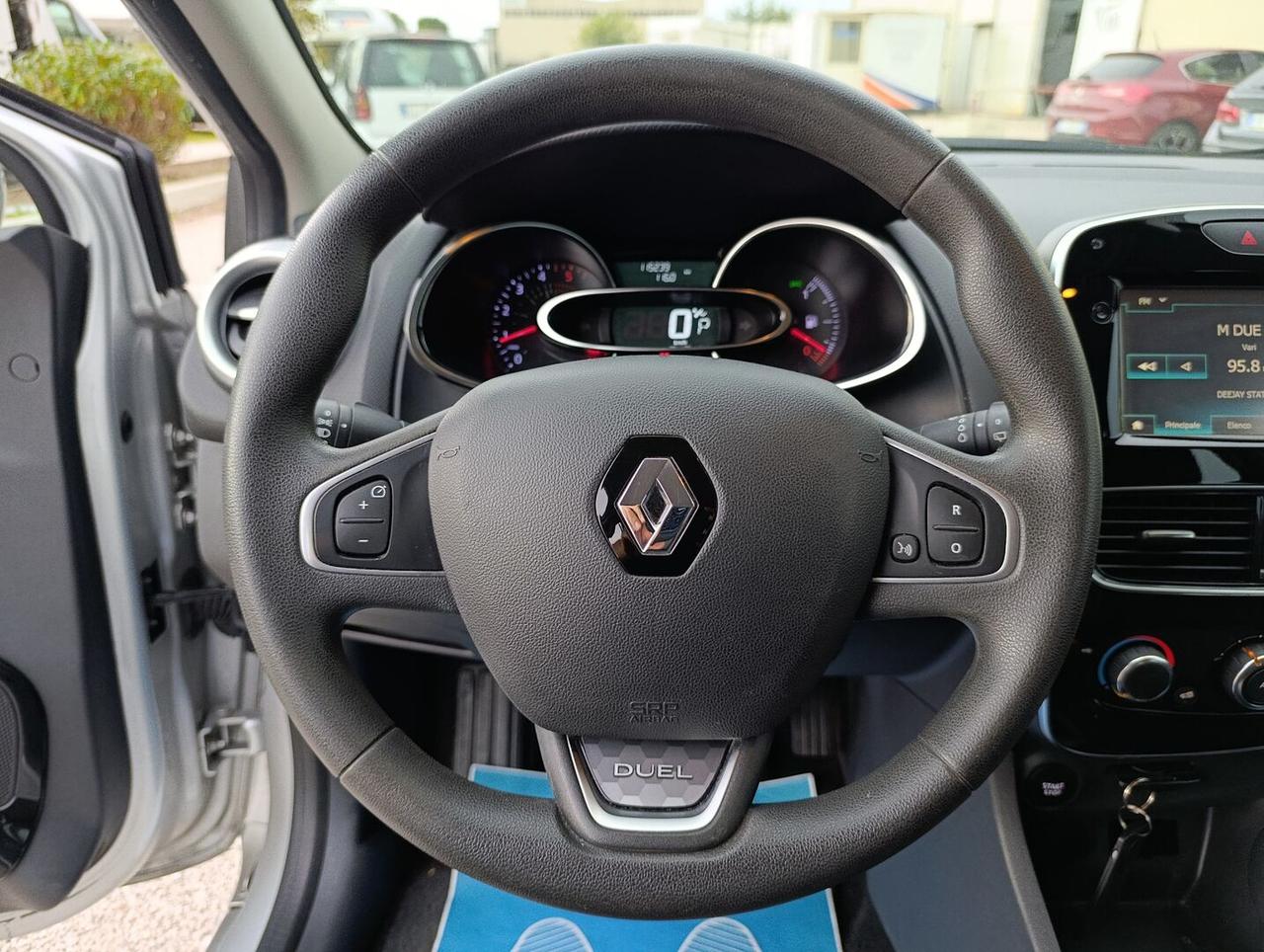 Renault Clio Sporter 1.5 dci Moschino Life 90cv edc