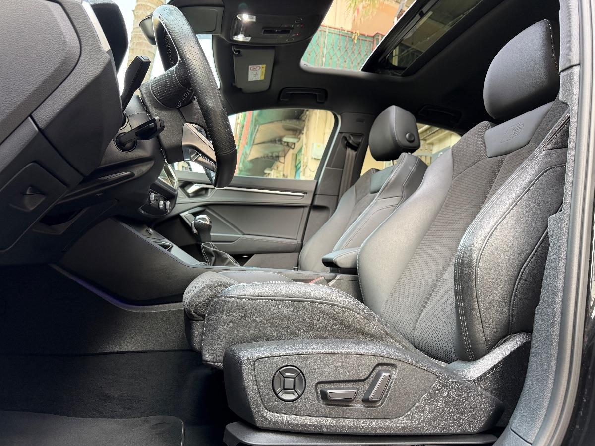 Audi Q3 Sportback 40 TDI Quattro S-line Identity Black 200 CV