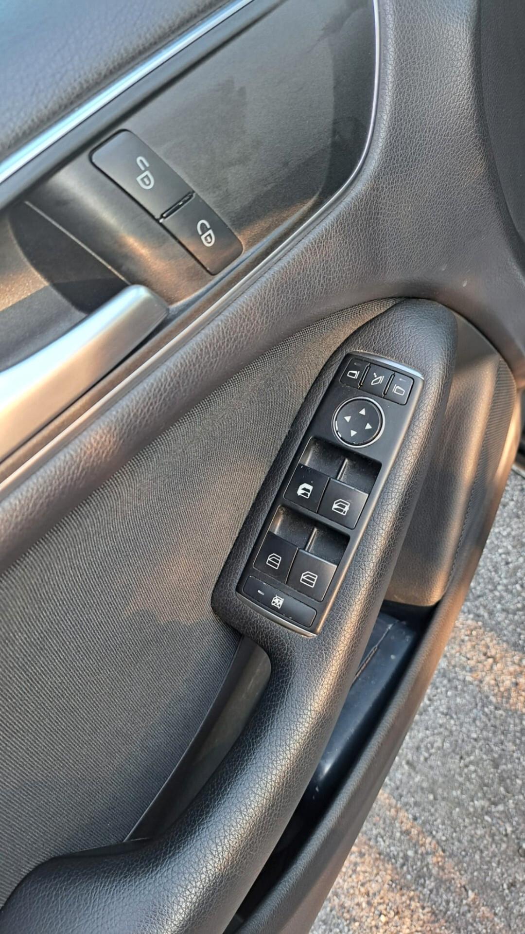 Mercedes-benz B 180 CDI Premium