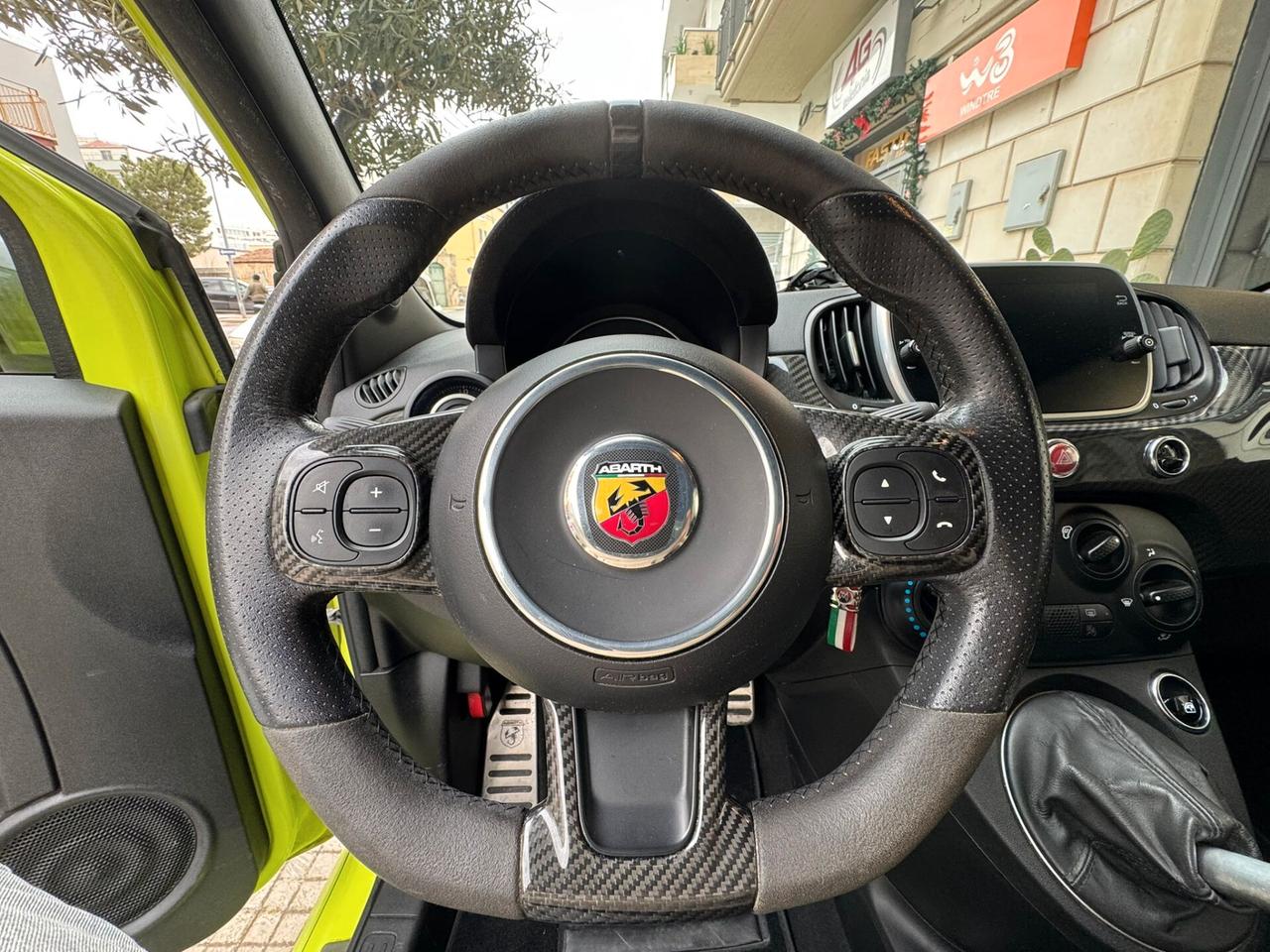 Abarth 595 1.4 Turbo T-Jet 180 CV Competizione