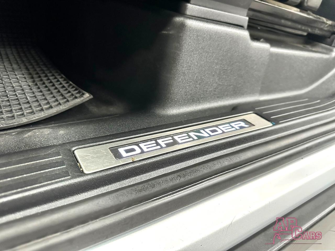Land Rover Defender 90 3.0D I6 250 CV AWD Auto X-Dynamic S
