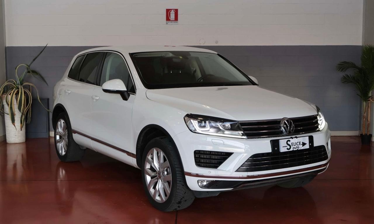Volkswagen Touareg 3.0 TDI 204 CV tiptronic BlueMotion Techn. Executive