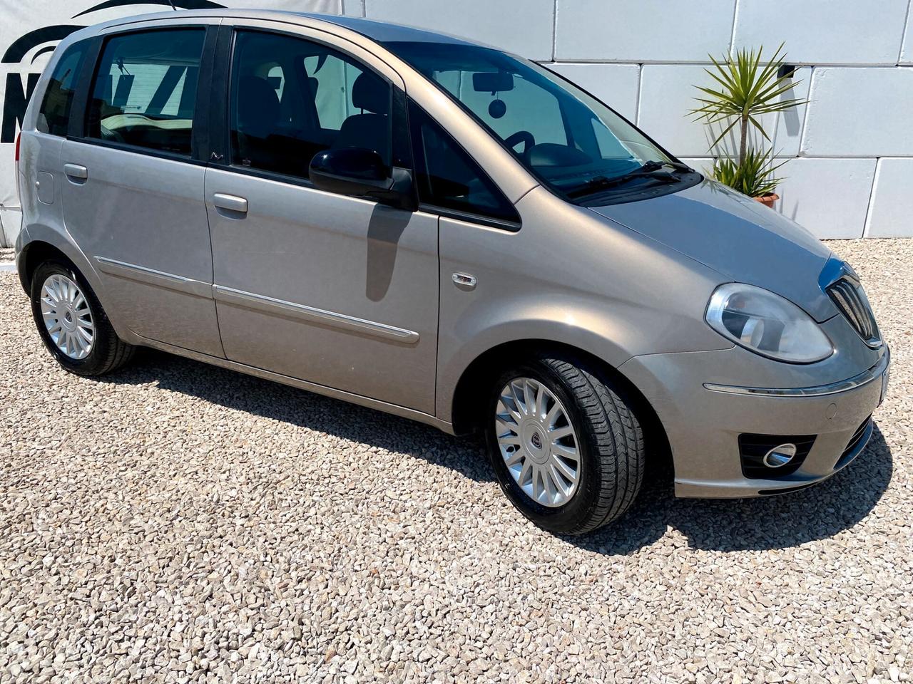 Lancia MUSA 1.3 Mjt 95 CV Gold