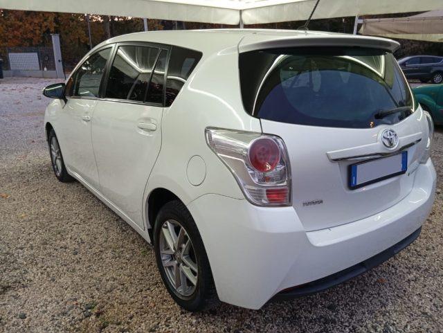 TOYOTA Verso 1600 D-4D 5P ACTIVE CAM VETRSCUR CERCHI ITALIA