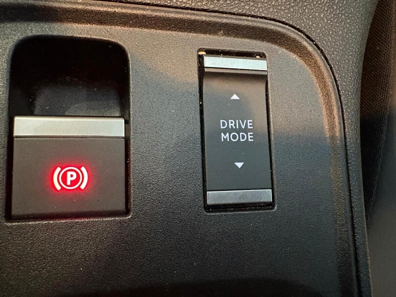 Jeep Avenger LONGITUDE 1.2 Turbo 100 CV 6mt SPOTICAR