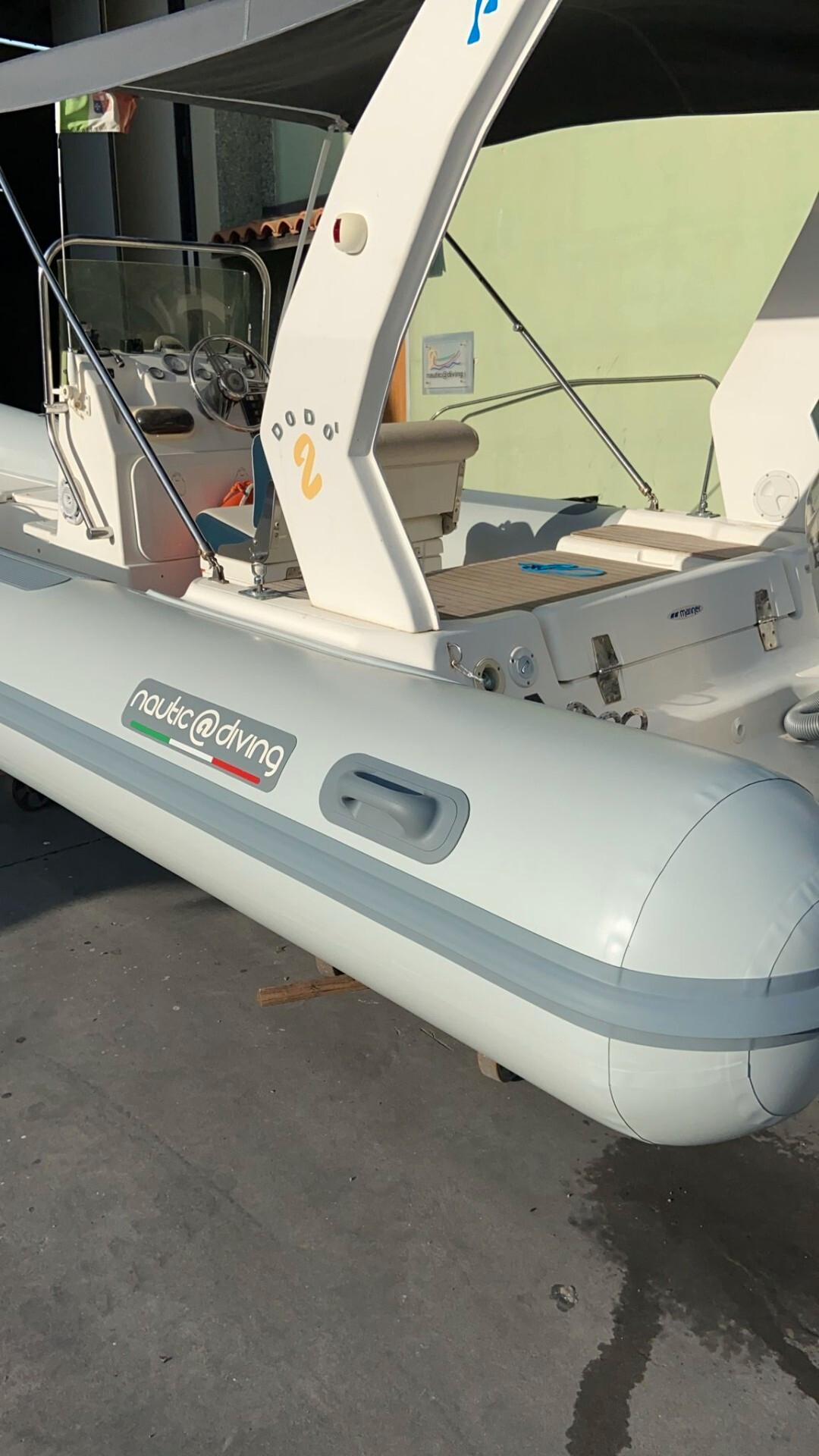 Abi MARINER 690 -MOTORE HONDA 200CV- 4 TEMPI.