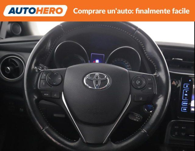 TOYOTA Auris Touring Sports 1.8 Hybrid Black Edition