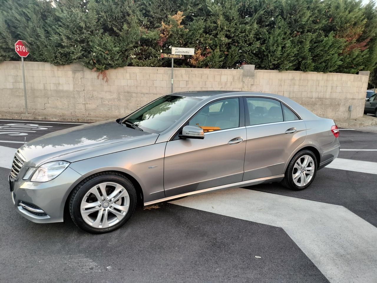 Mercedes-benz E 220 CDI BlueEFFICIENCY Avantgarde 156.000km