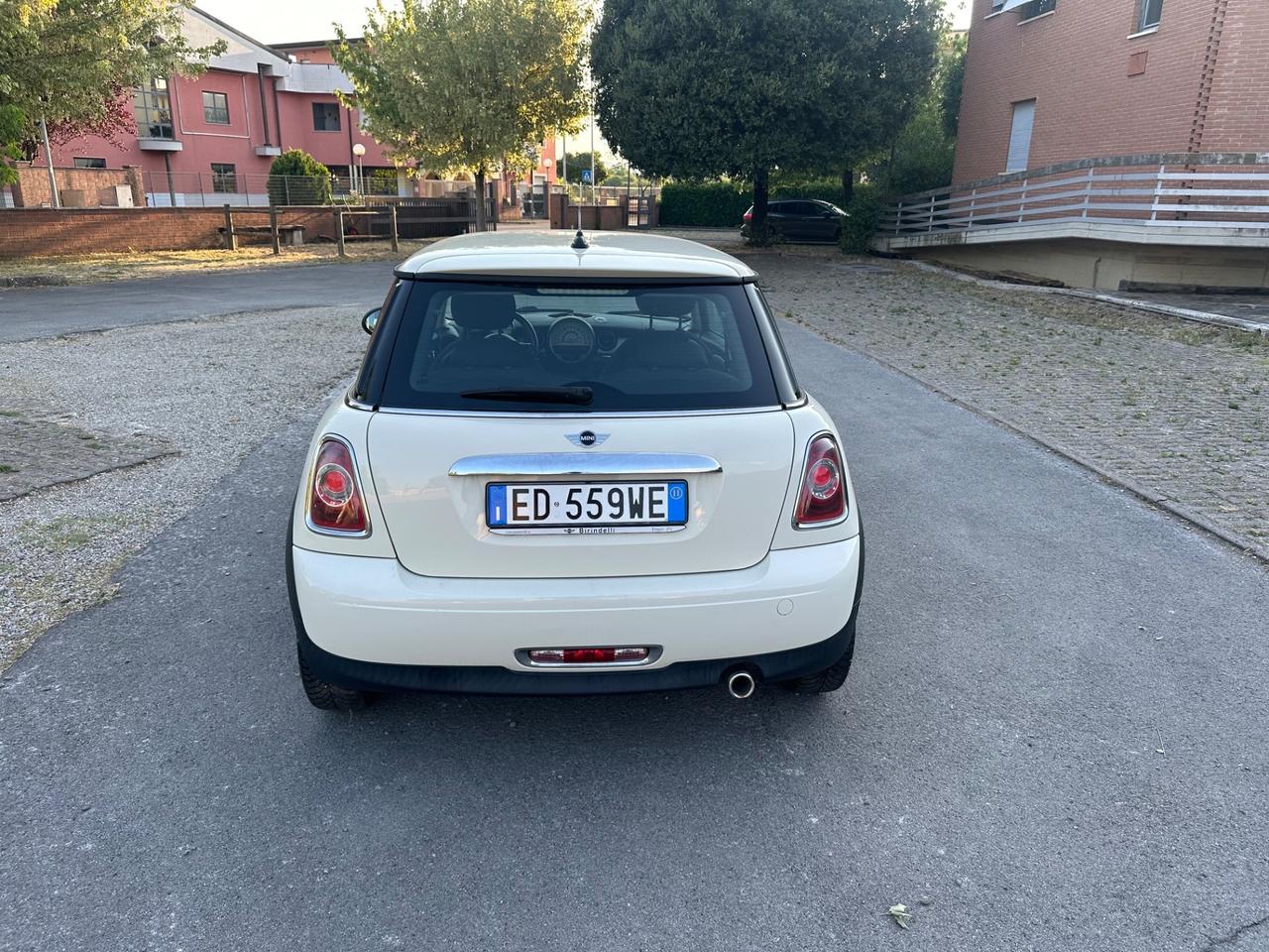 Mini 1.6 16V One D