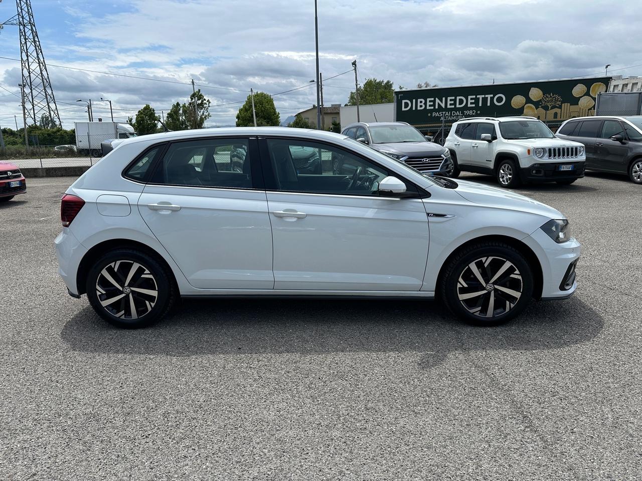 Volkswagen Polo 1.0 TSI Highline R-Line - 2019