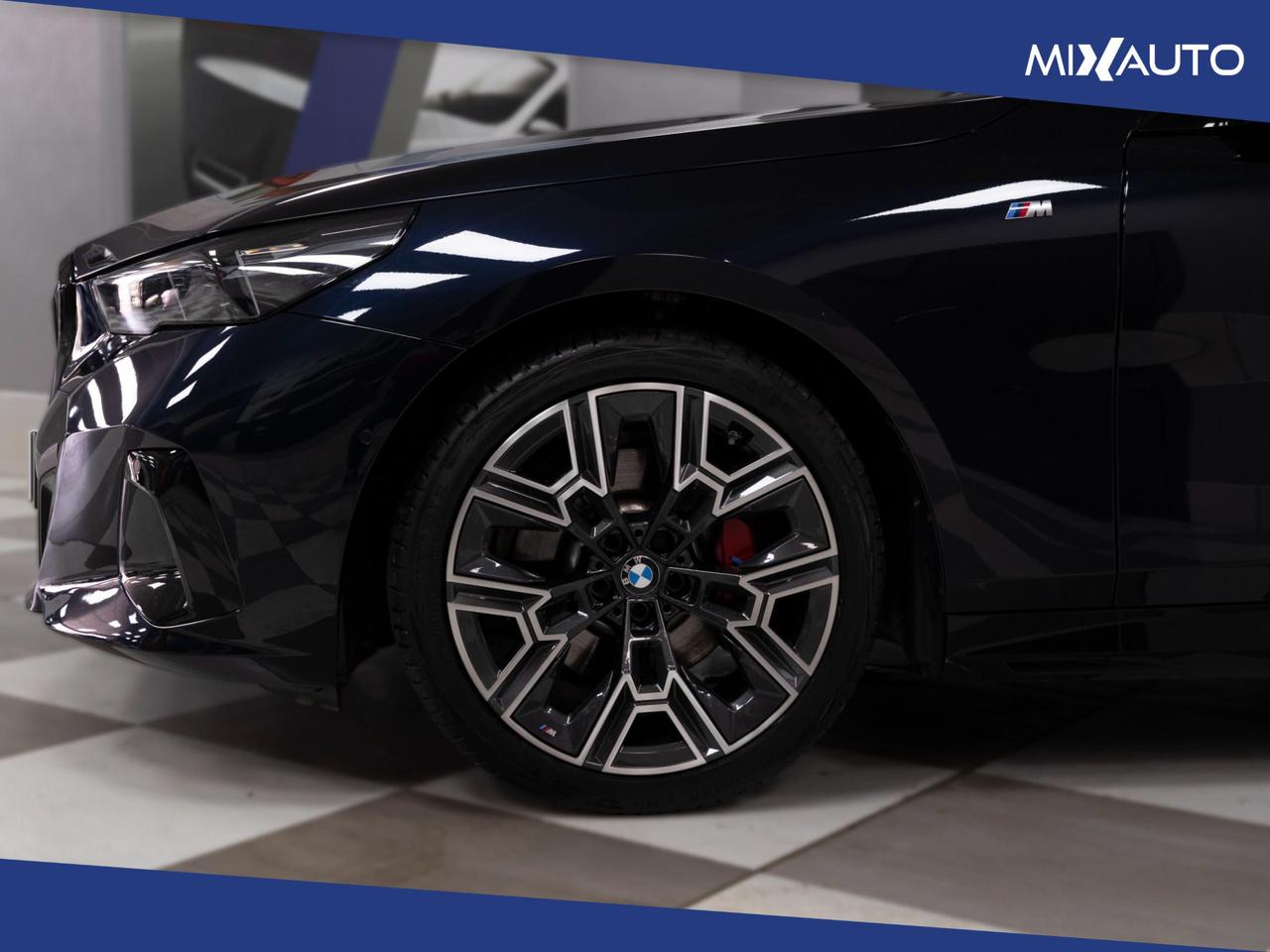 BMW 520 d Touring 48V xDrive Auto