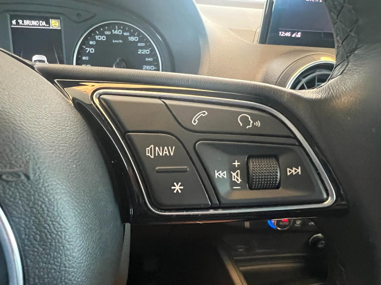 Audi Q2 30 TDI S tronic Business ok neopatentati unico proprietario TAGLIANDATA AUDI