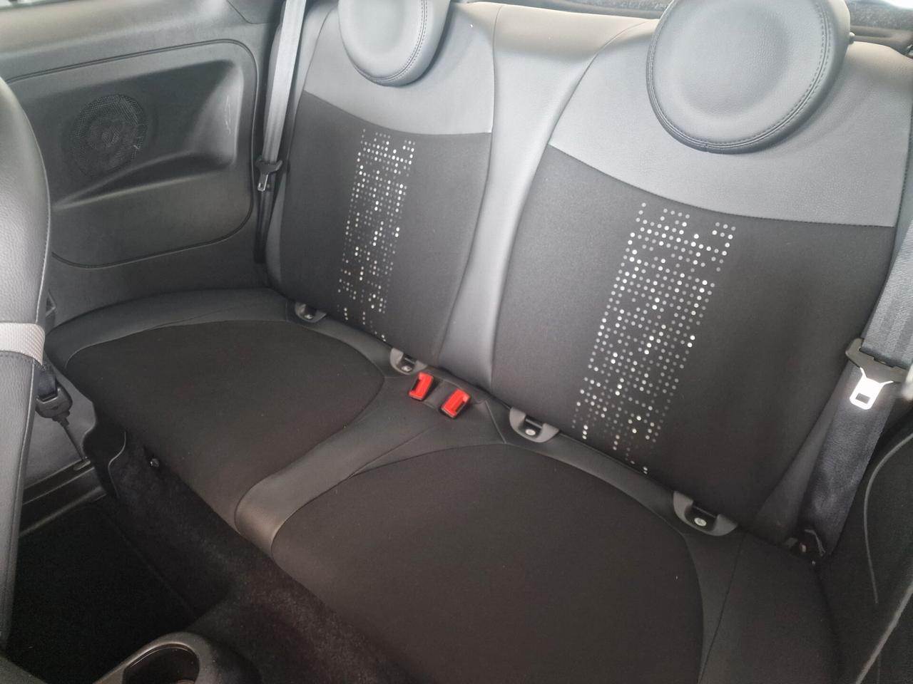Fiat 500 1.0 Hybrid Connect SPORT