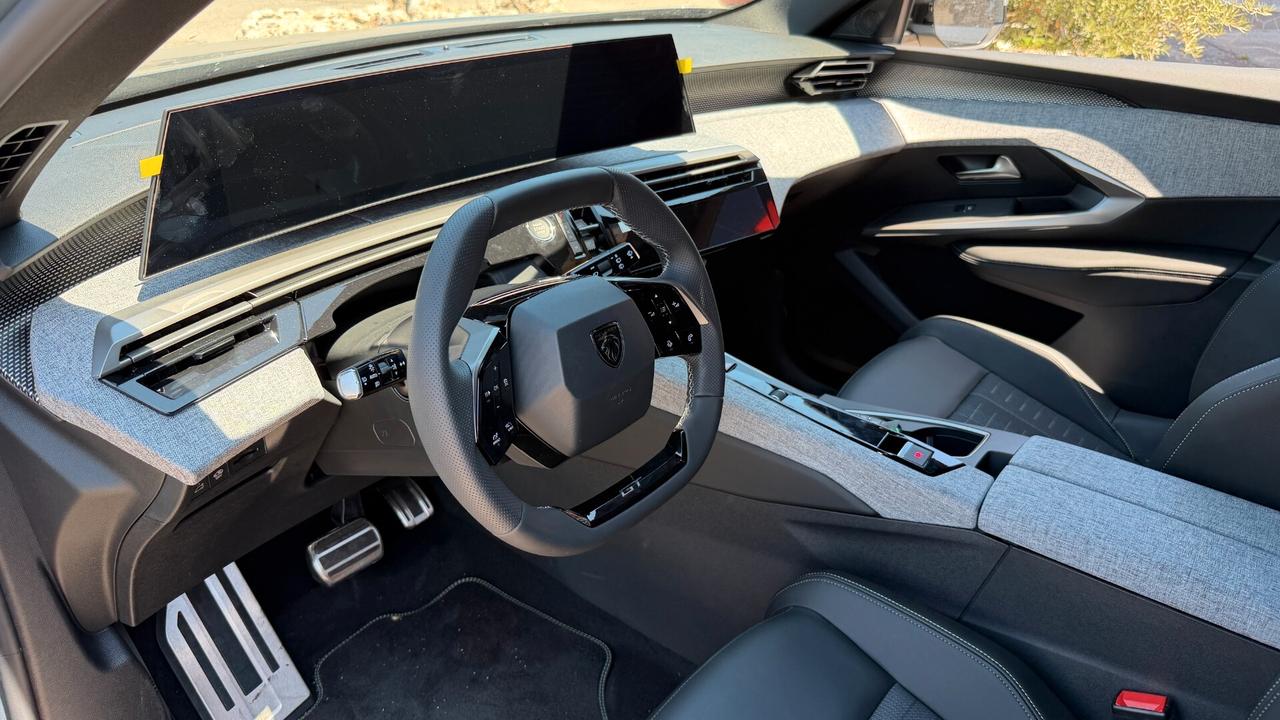 Peugeot 5008 Hybrid 145 e-DCS6 GT 7 Posti
