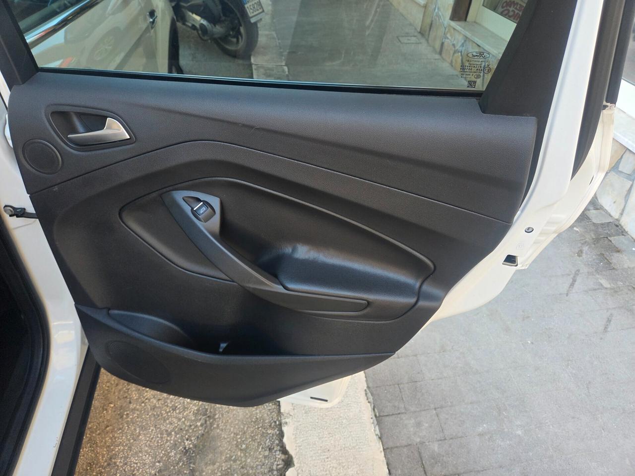 FORD KUGA 2.0 TDCI 140 CV TITANIUM KM CERTIF