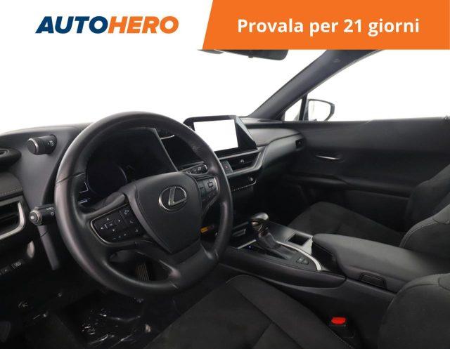 LEXUS UX Full Electric UX Hybrid Urban