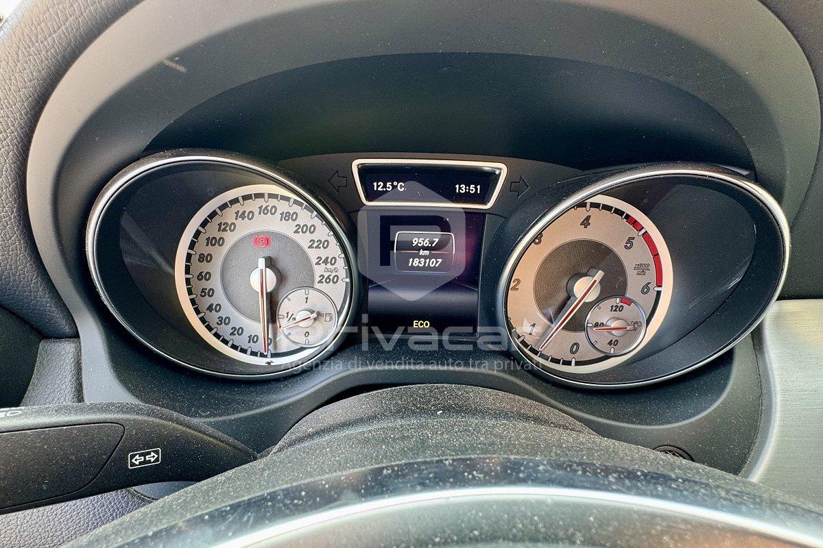 MERCEDES CLA 200 CDI Premium