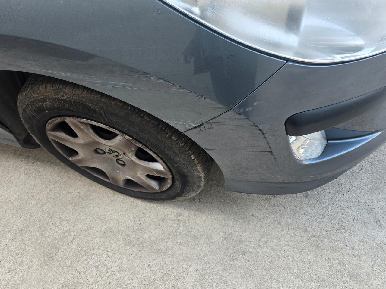 Peugeot 308 1.4 VTi 95CV 5p. Premium