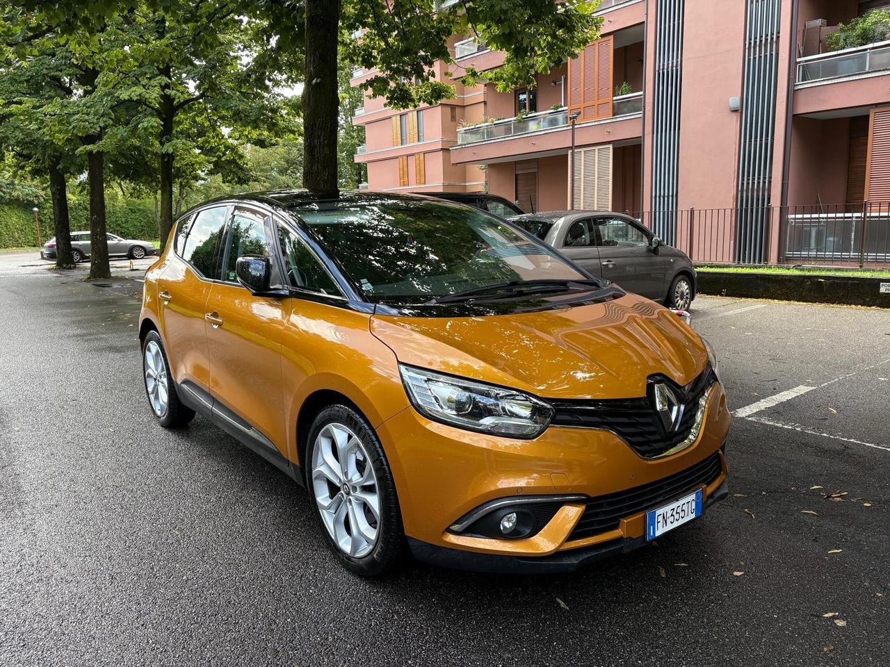 Renault Scenic Scénic Blue dCi 120 CV Sport Edition2