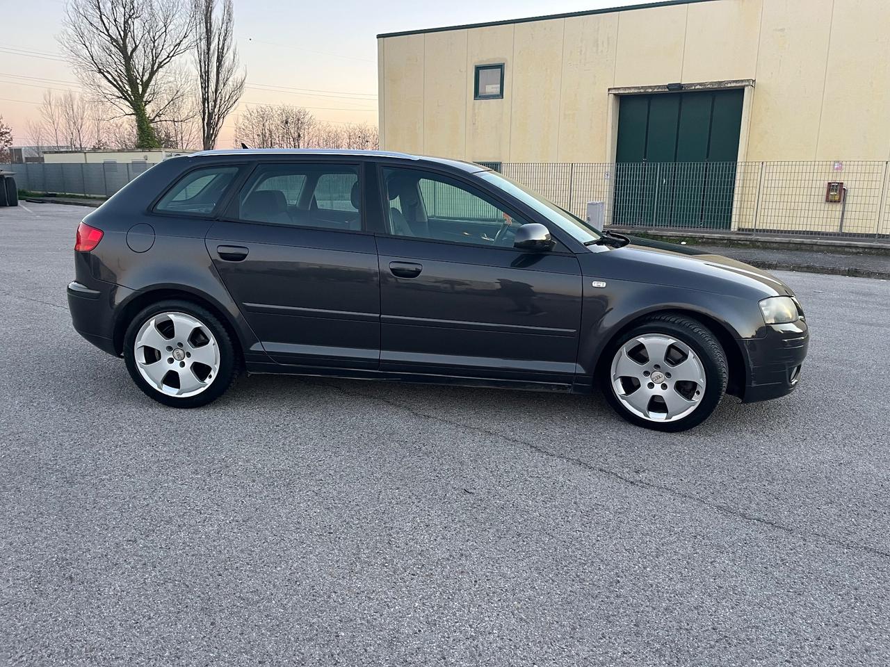 Audi A3 SPB 2.0 TDI 170 CV Ambition