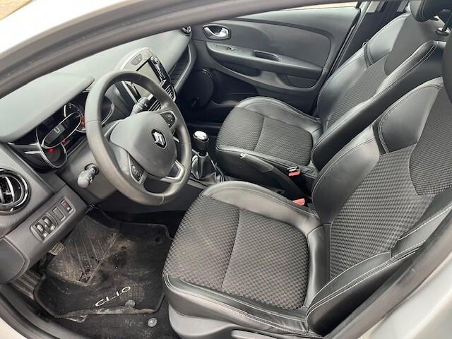 Renault Clio TCe 12V 90 CV GPL 5 porte Moschino Intens