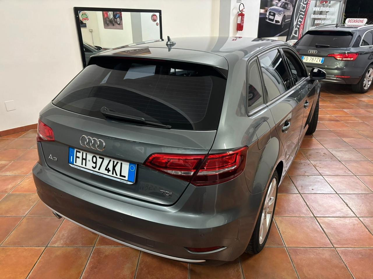 AUDI A3 SPORTBACK S-TRONIC SPORT 2017