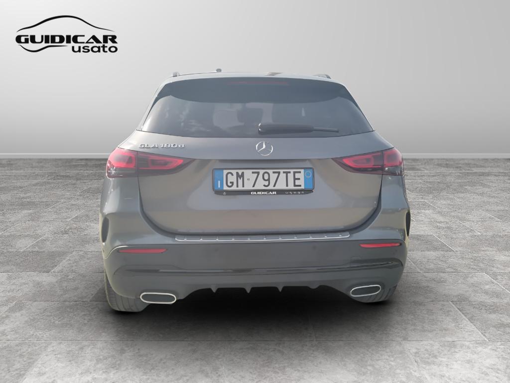 Mercedes-Benz GLA-H247 2020 - GLA 180 d Premium auto
