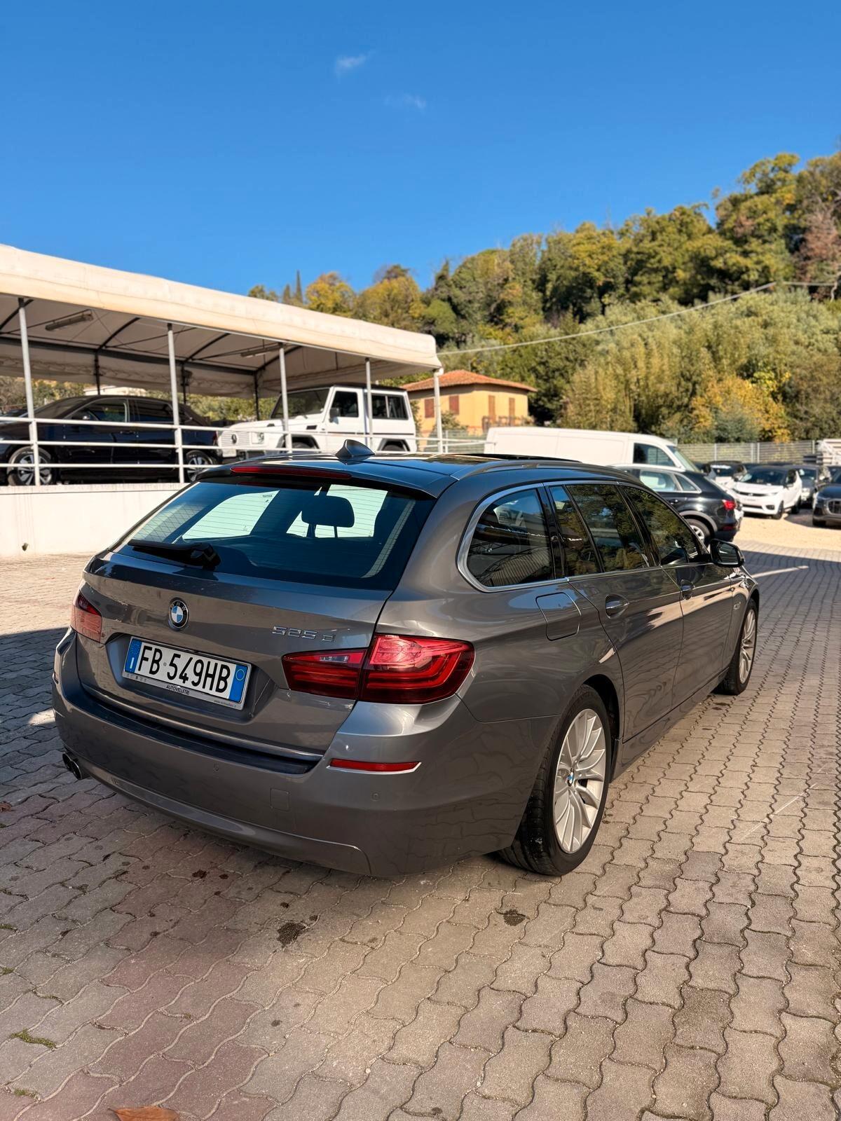 Bmw 525 525d xDrive Touring Luxury