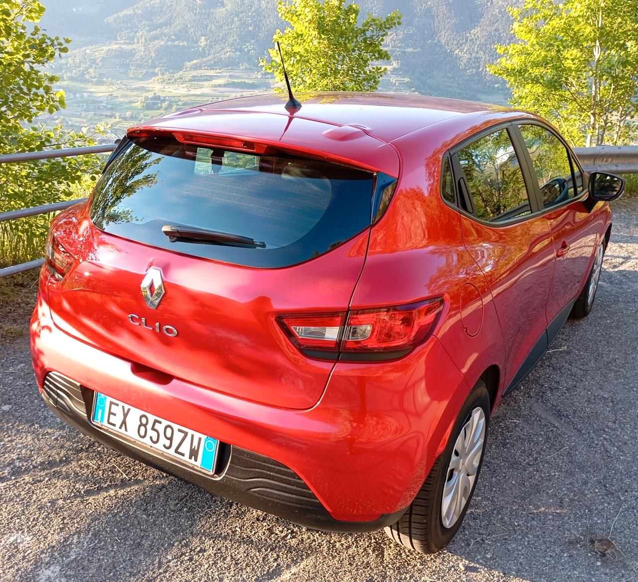 Renault Clio 1.2 AUTHENTIQUE