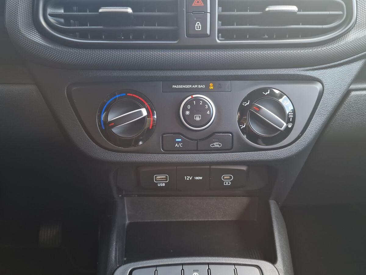 HYUNDAI I10 1.0 CONNECTLINE