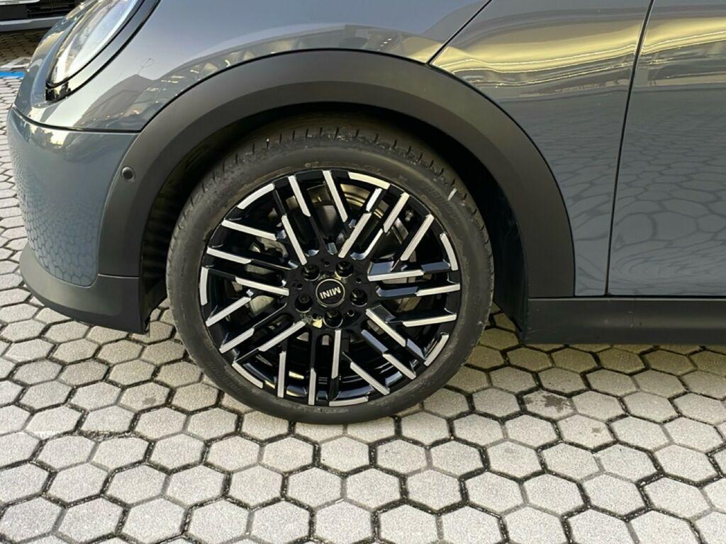 Mini Mini Cooper Cabrio 2.0 S Favoured Auto