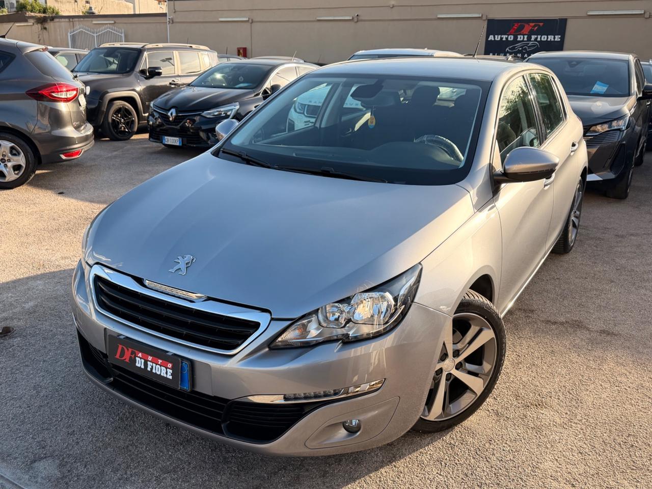 Peugeot 308 1.6 BlueHDi 120cv EAT6 Allure NAVI