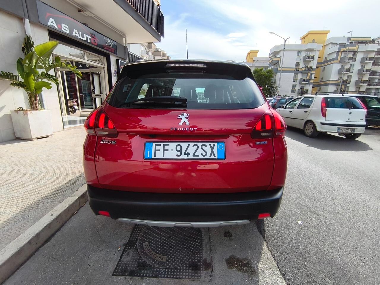 Peugeot 2008 BlueHDi 120 S&S Allure