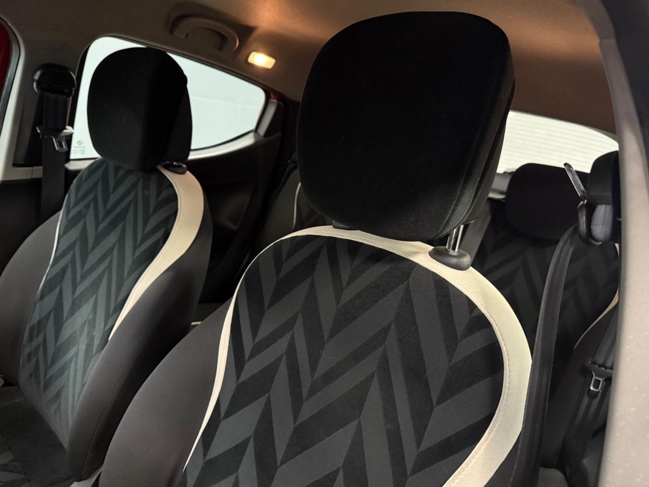 Lancia Ypsilon 1.2 69 CV GPL Ecochic Gold Ok Neopatentati