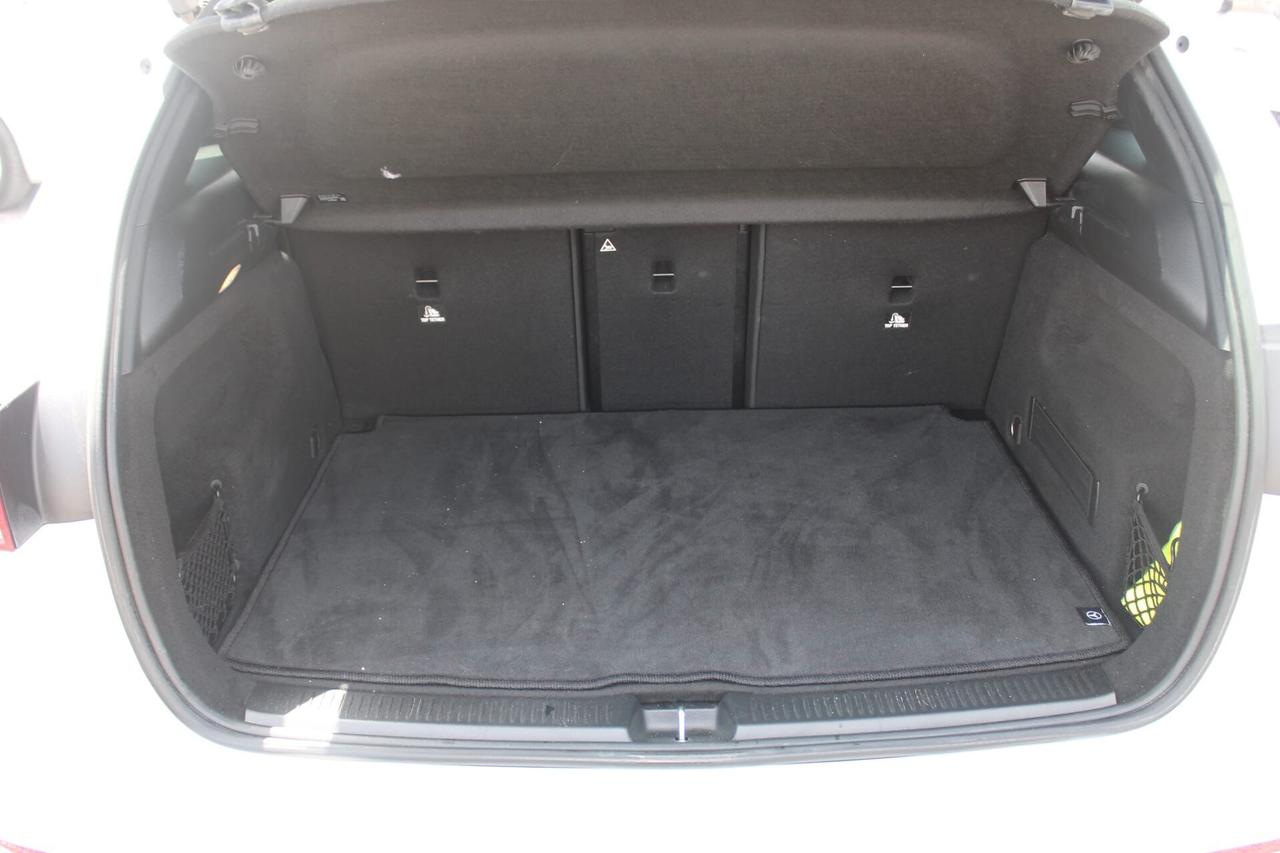 Mercedes-benz B Tua A SOLI 223€