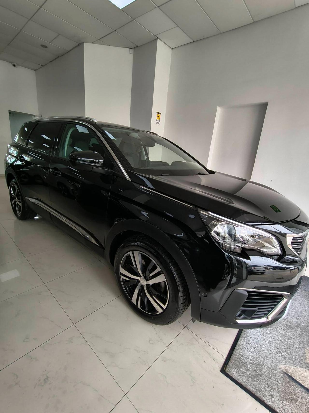 Peugeot 5008 BlueHDi 130 S&S EAT8 Allure