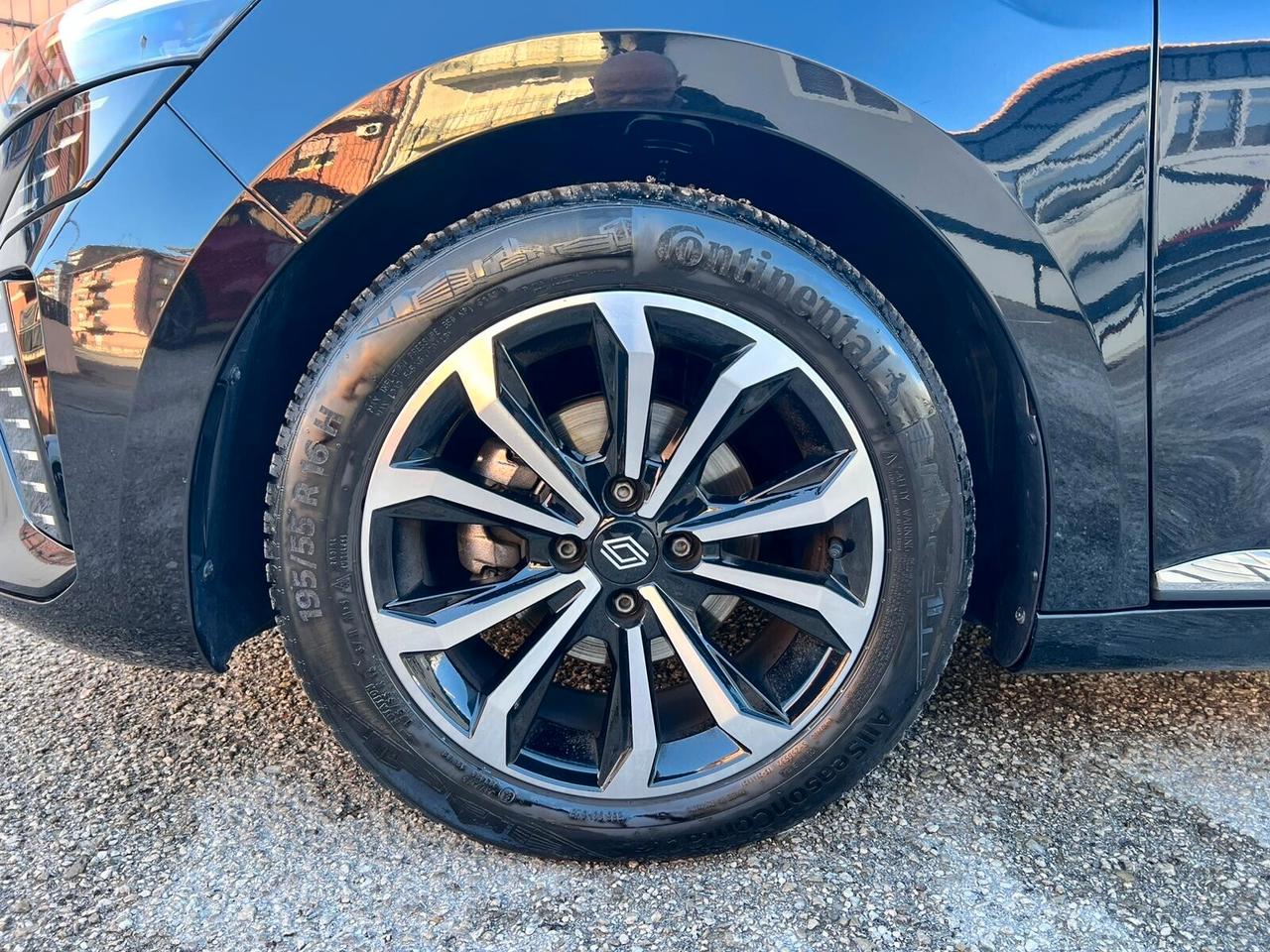 Renault Clio TCe 90 CV 5 porte Techno