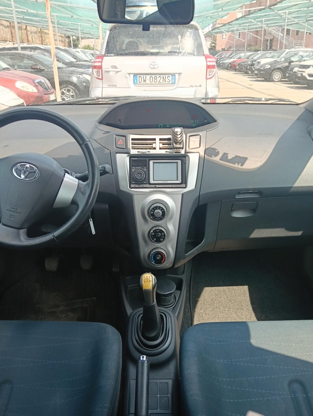 Toyota Yaris 1.3 5 porte