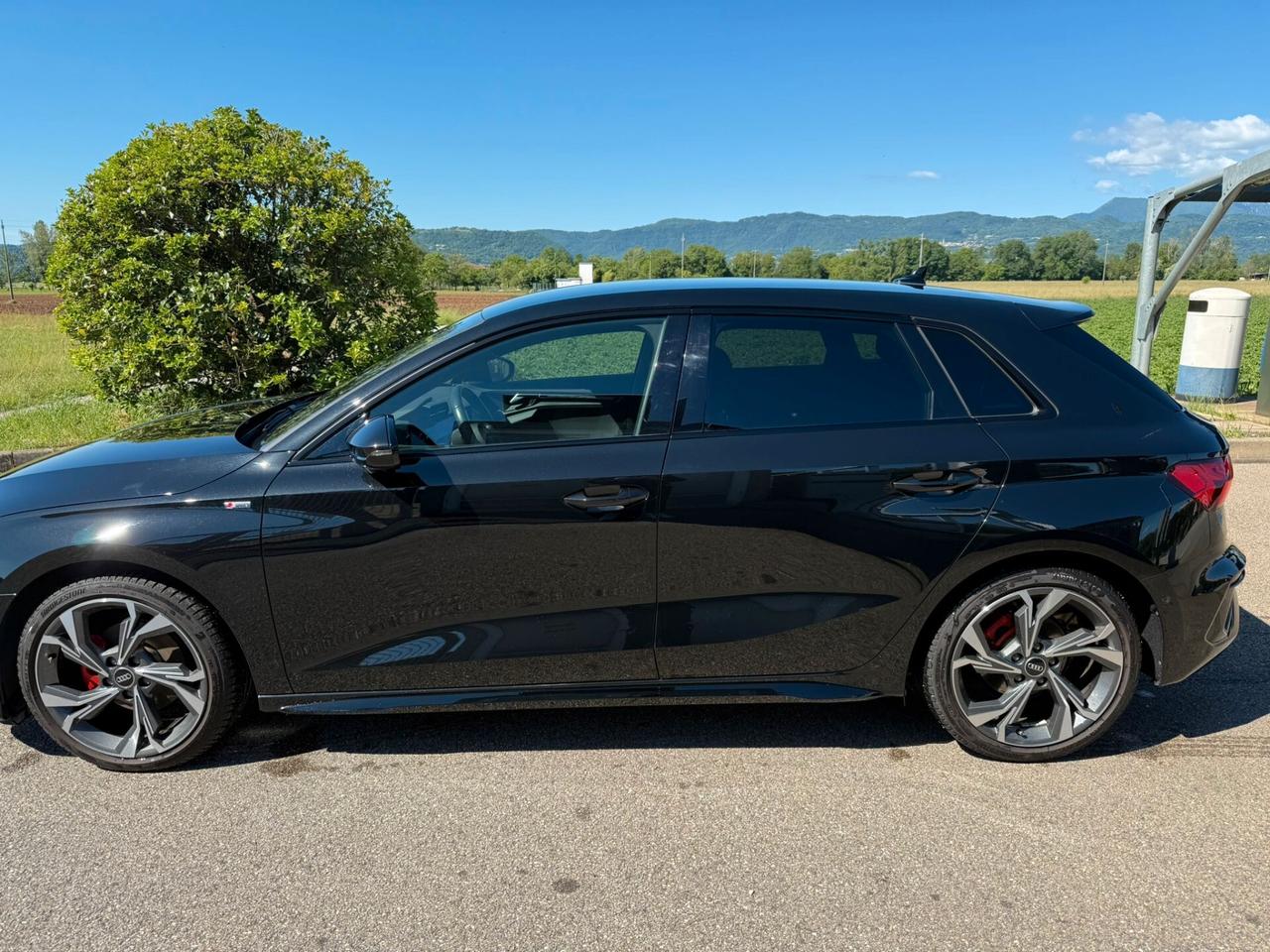 Audi A3 SPB 35 TFSI S line edition