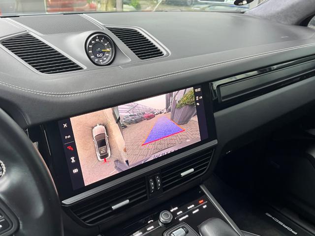 PORSCHE Cayenne Coupé 4.0 Turbo GT
