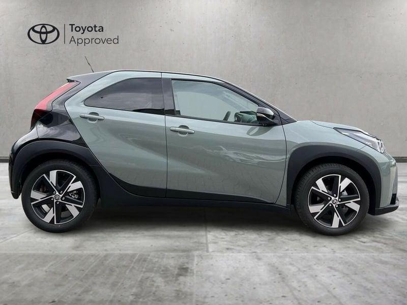 Toyota Aygo X 1.5 HYBRID 115 Icon CVT