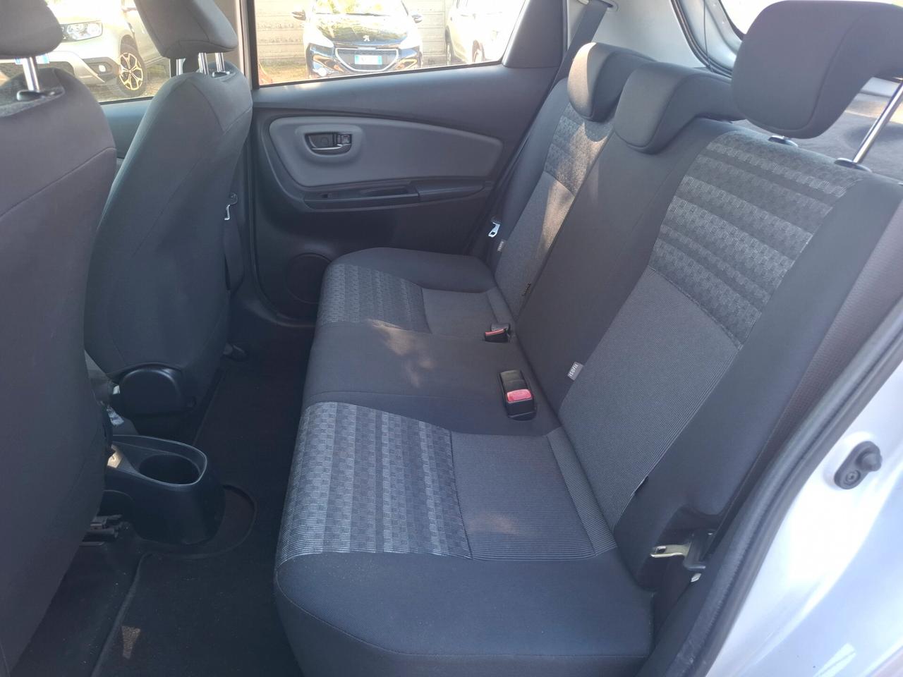 Toyota Yaris 1.0 5 porte Lounge