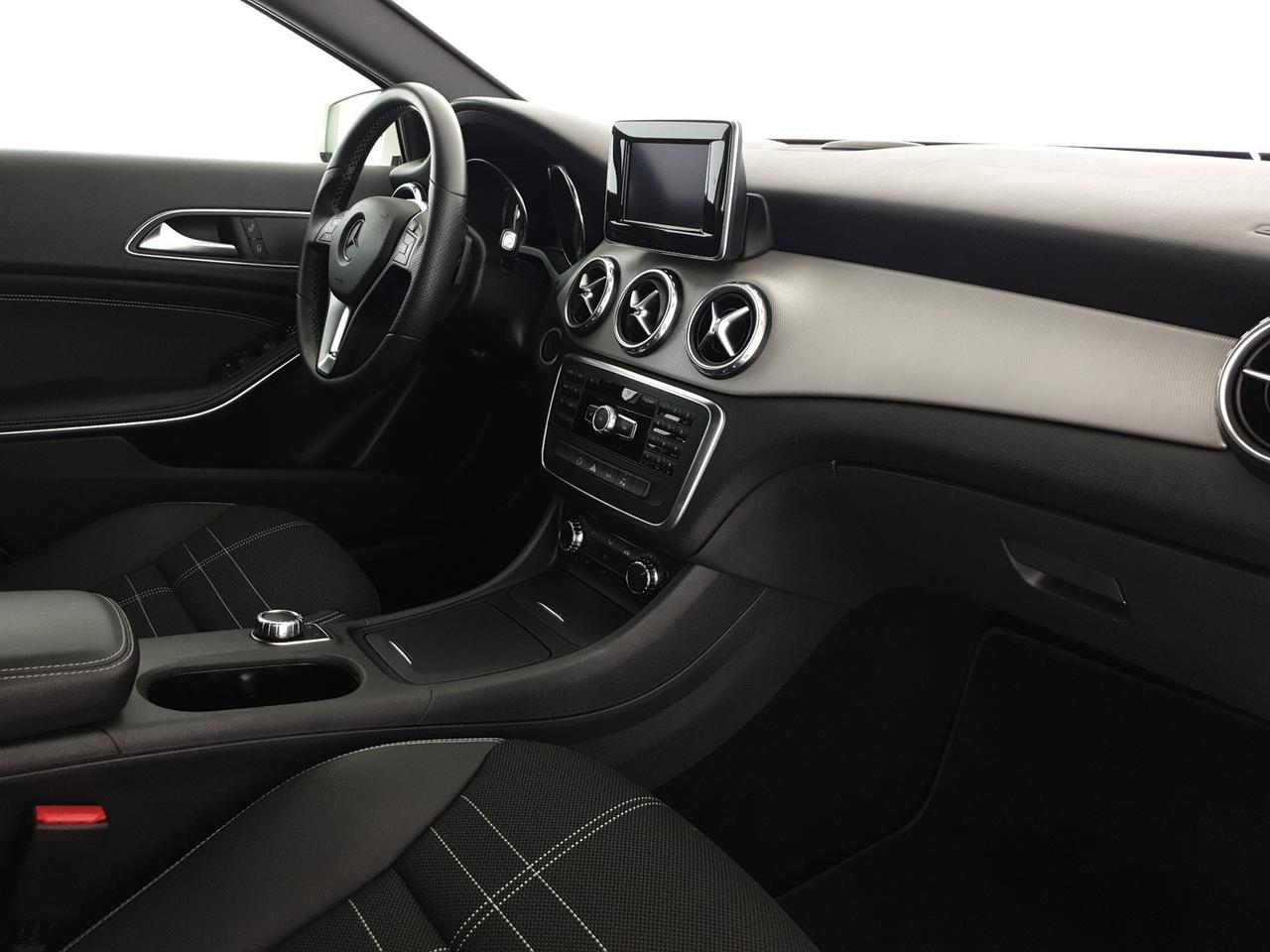 Mercedes-Benz GLA 200 d (cdi) executive auto