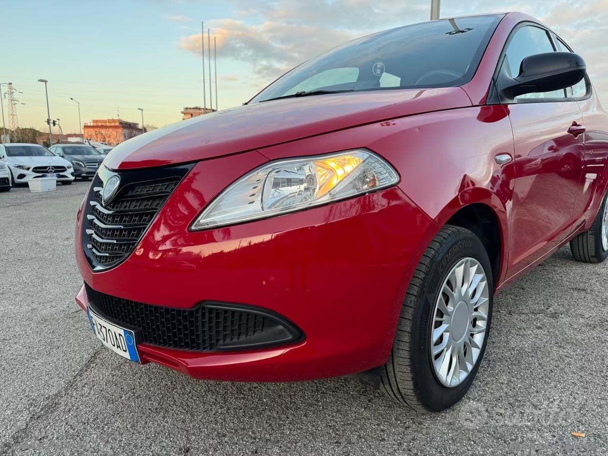 LANCIA Ypsilon 0.9 T.Air 85CV 5p.Met.Ec.Elef.