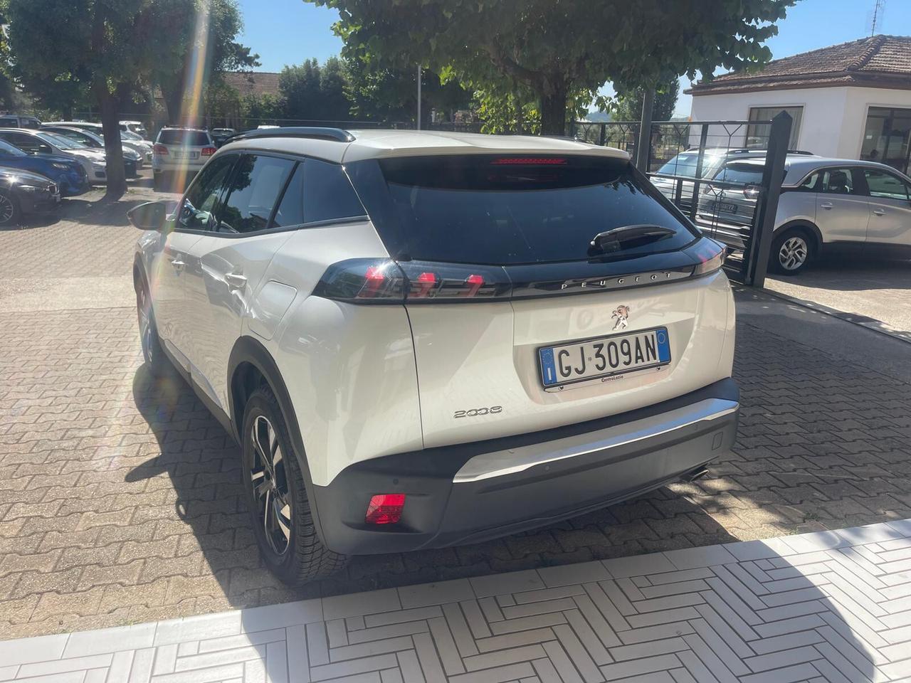 Peugeot 2008 BlueHDi 110 S&S Allure Pack