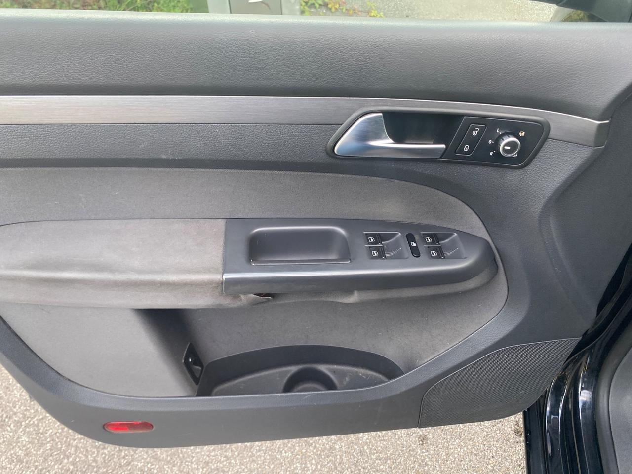 Volkswagen Touran 1.6 TDI Comfortline