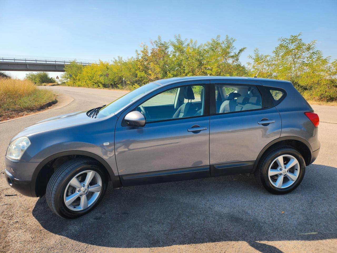 Nissan Qashqai 2.0 dCi DPF Tekna