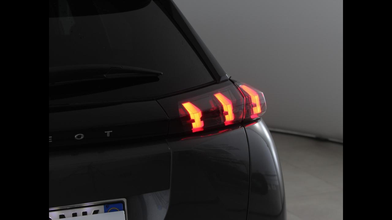 PEUGEOT 2008 II 2020 - 2008 1.2 puretech Allure s&s 100cv