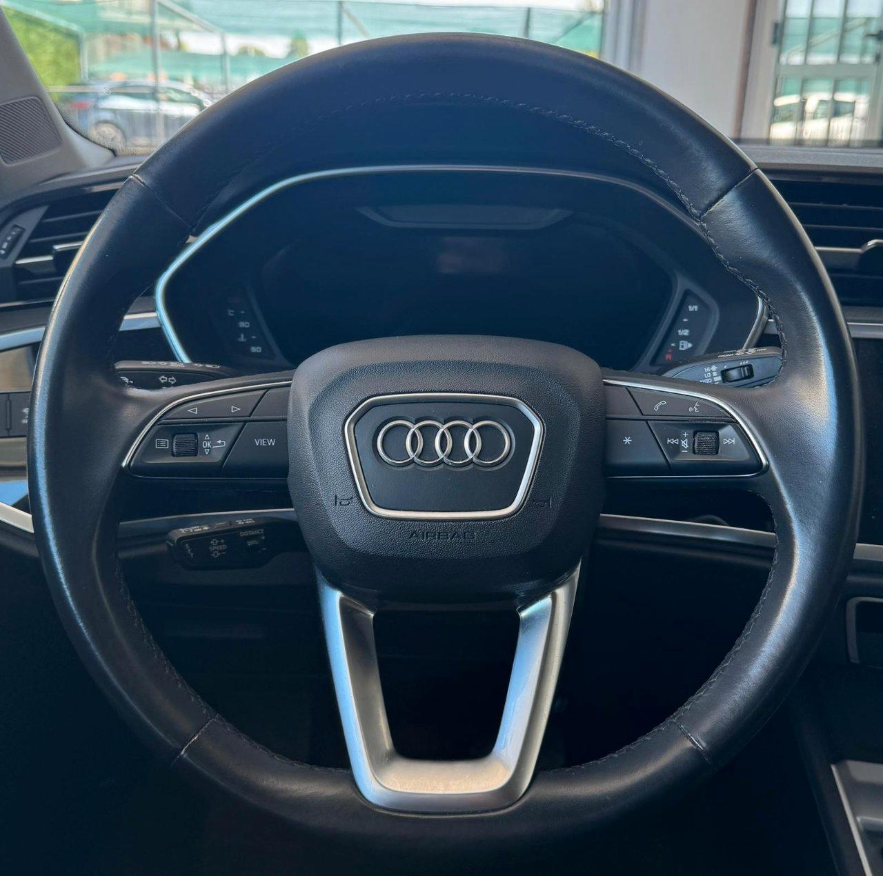 Audi Q3 Sportback 35 2.0 tdi S line edition s-tronic