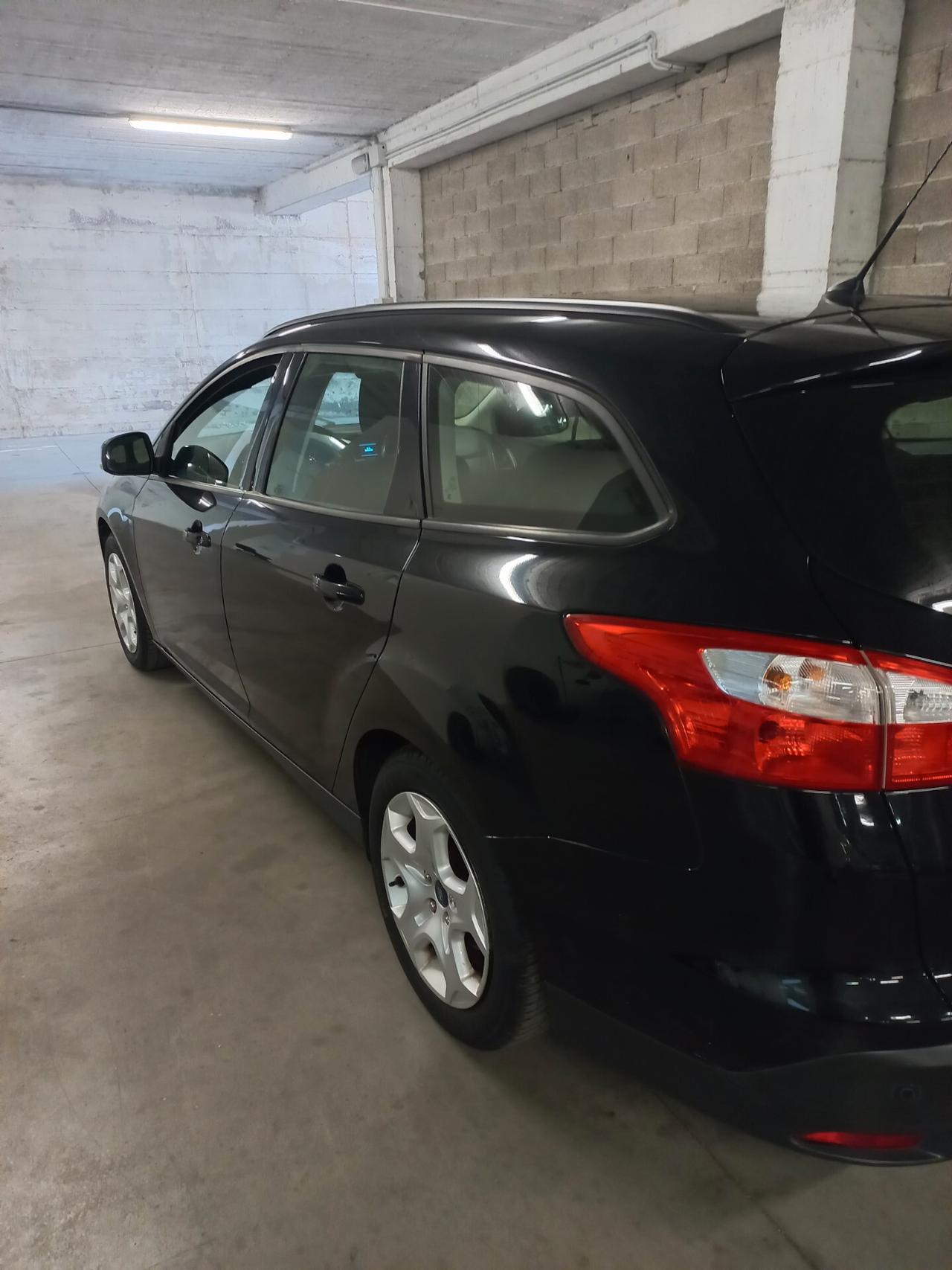 Ford Focus 1.6 120 CV GPL SW